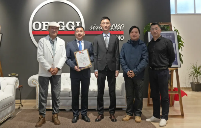 胡志建獲李可染畫院授予【中國意大利文化交流貢獻