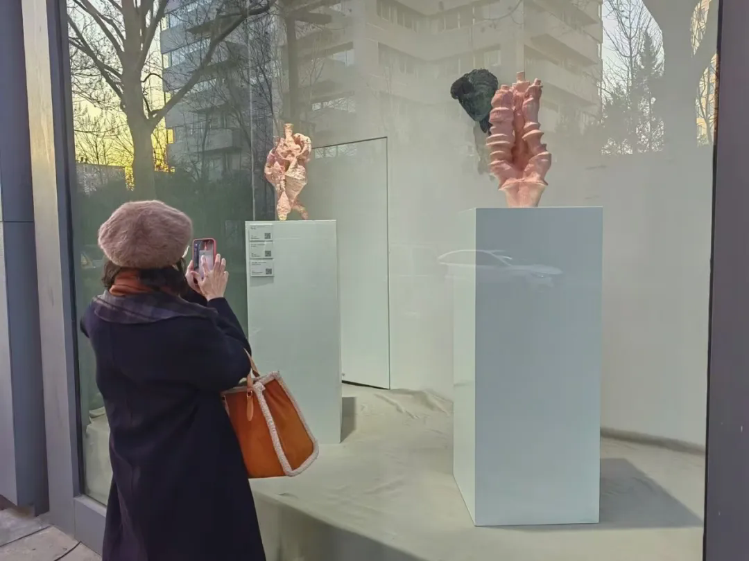 1736400847131807.png 640.webp (7).png